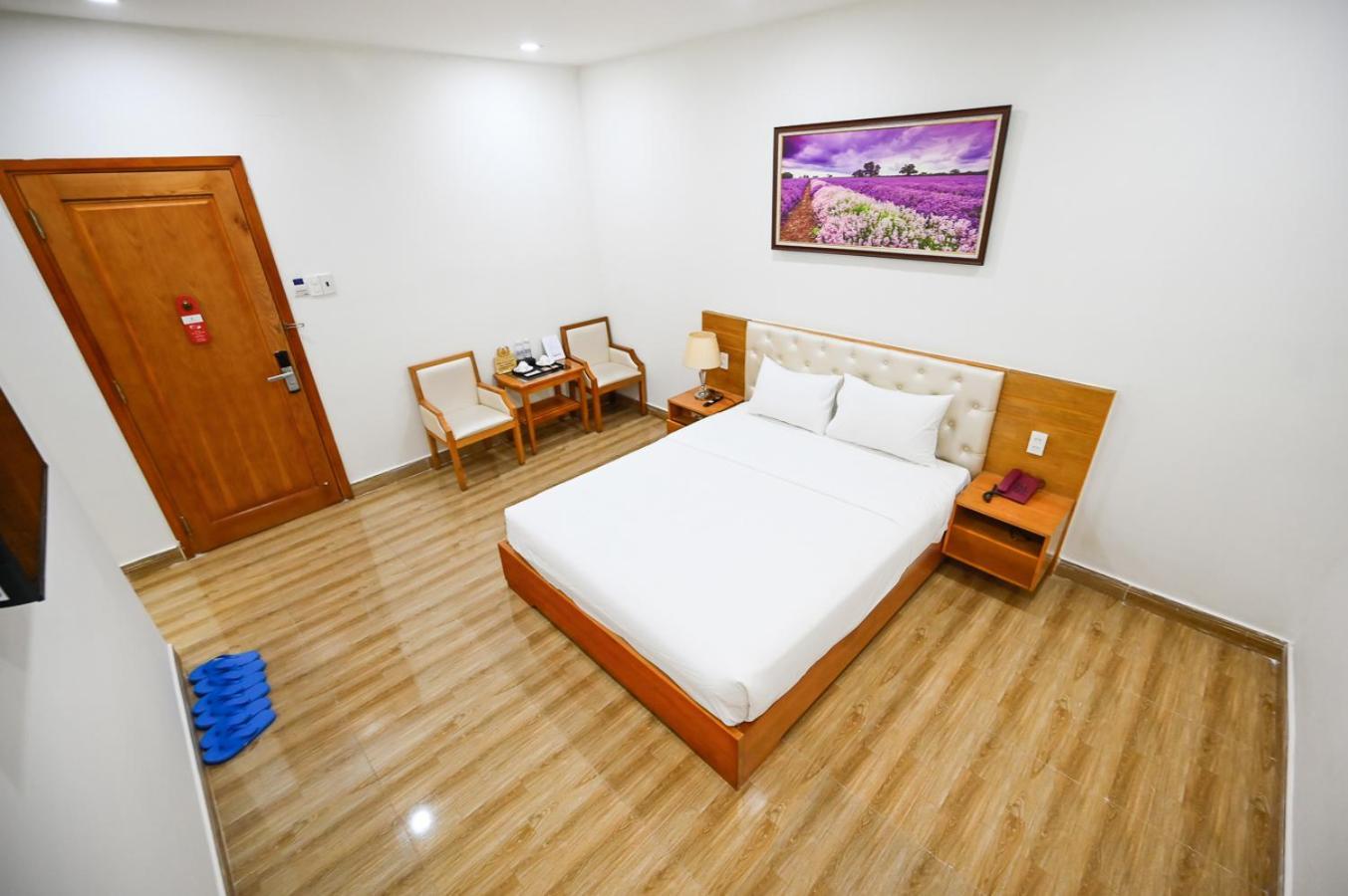 Hotel Vivian Airport Saigon